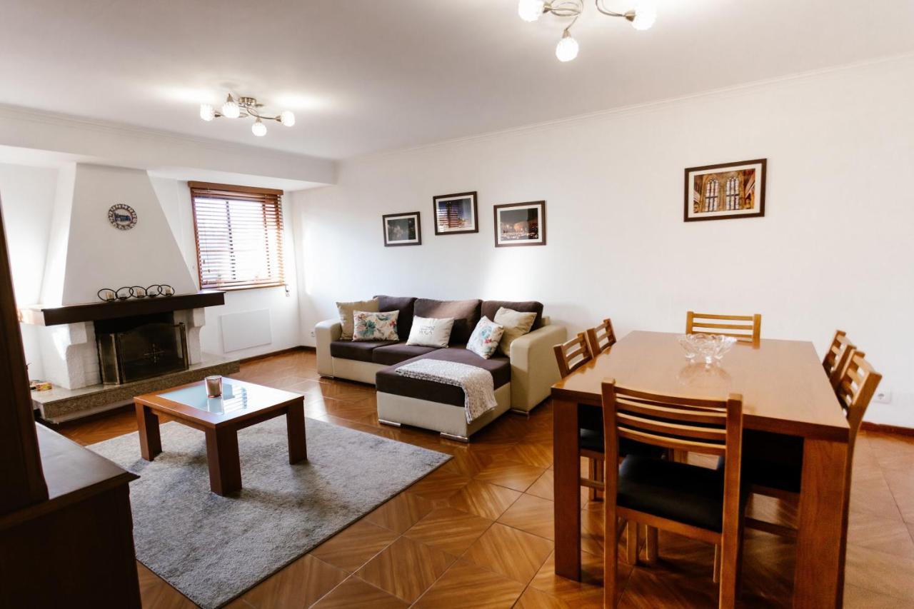 Castle Apartment 吉马良斯 外观 照片